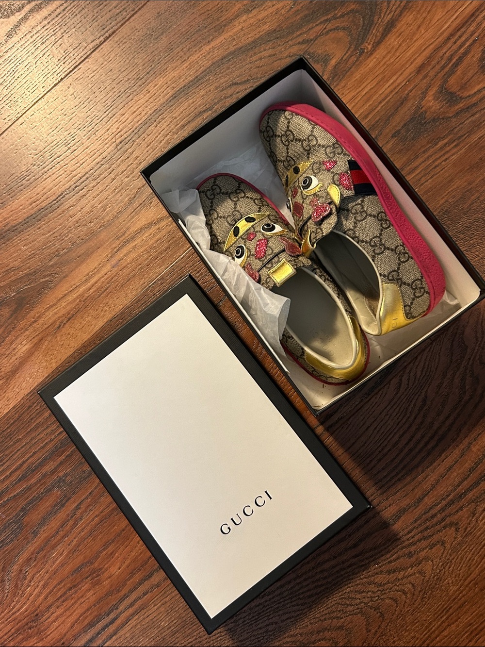 Gucci Kids Giraffe Slip-On Sneakers – Size 32 (US Kids 2–2.5) - Picture 8 of 16